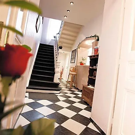 Carlton Mayfair Hotel