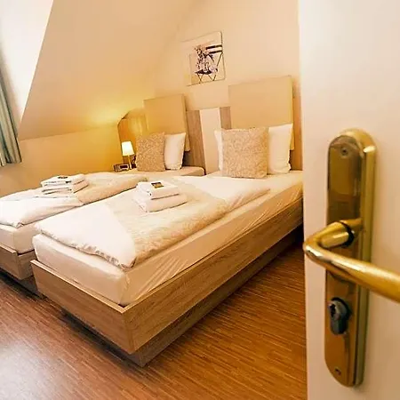 Hotel Carlton Mayfair 3*