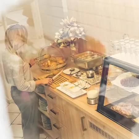 Carlton Mayfair Szálloda Düsseldorf