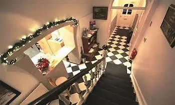 Carlton Mayfair